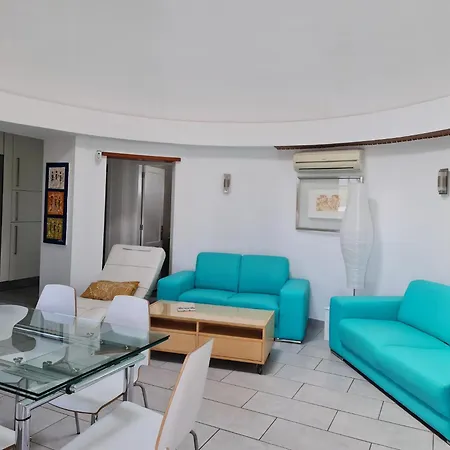 Fuer 8 Personen Ca 160 M Sup2 In Puerto Del Carmen, Lanzarote Suedkueste Von Lanzarote * بويرتو ذيل كارمين