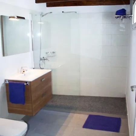 Semesterbostad Fuer 8 Personen Ca 160 M Sup2 In Puerto Del Carmen, Lanzarote Suedkueste Von Lanzarote *